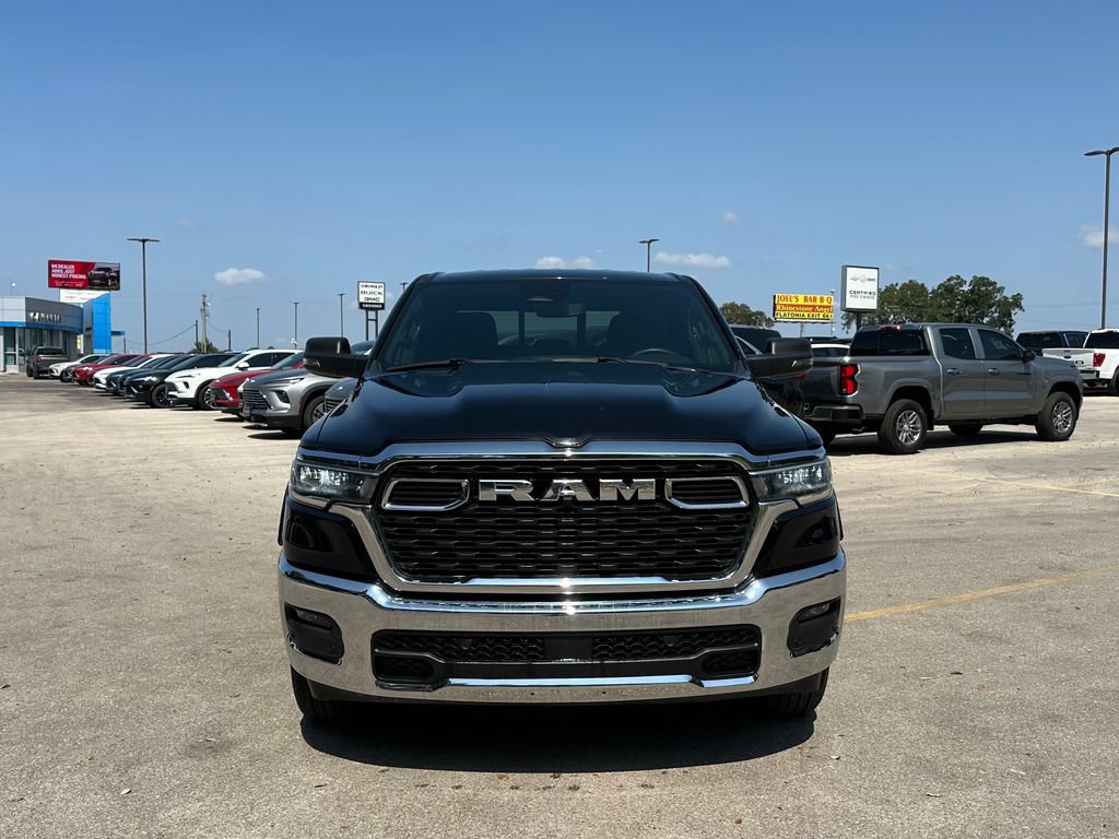 Used 2025 RAM 1500 Big Horn AWD/4WD image 2