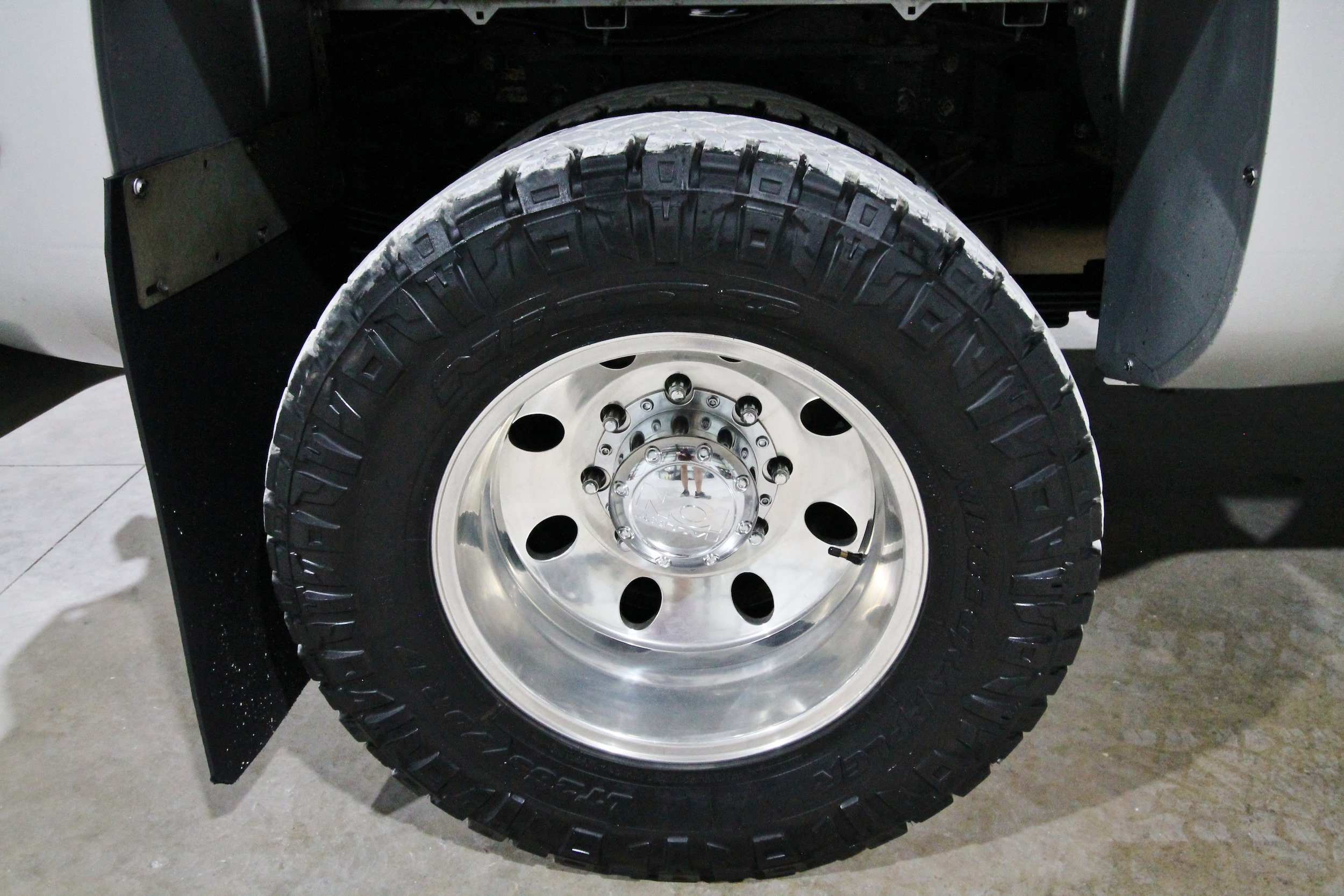 Used 2018 Chevrolet Silverado 3500 LT AWD/4WD image 16