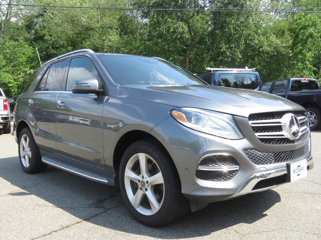 Used 2018 Mercedes-Benz GLE 350 4MATIC image 3