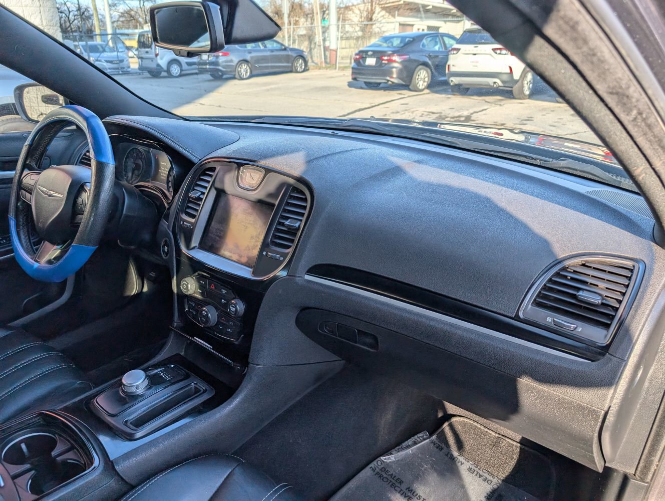 Used 2019 Chrysler 300 S RWD image 12