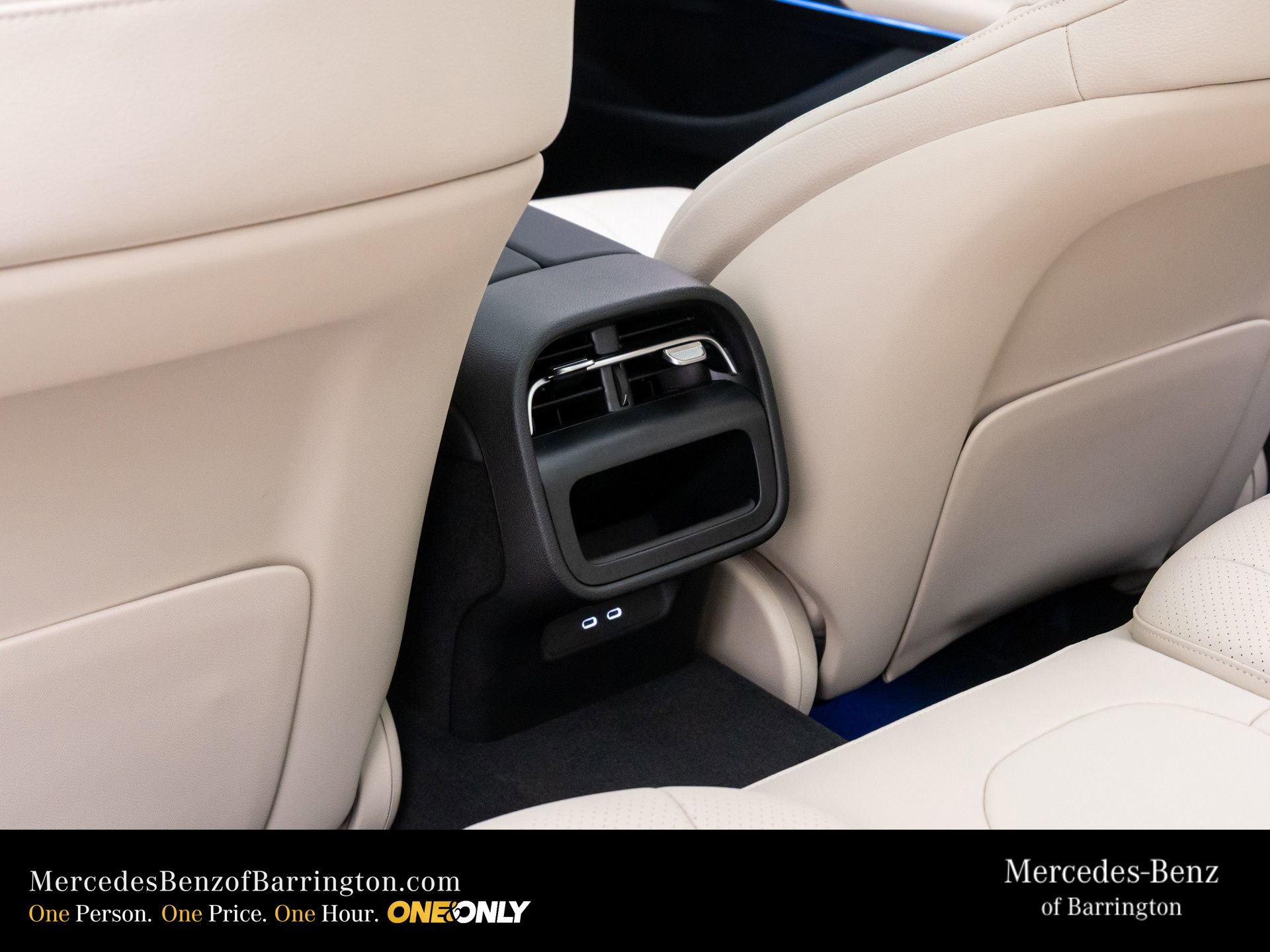 New 2026 Mercedes-Benz E 450 4MATIC Sedan image 21