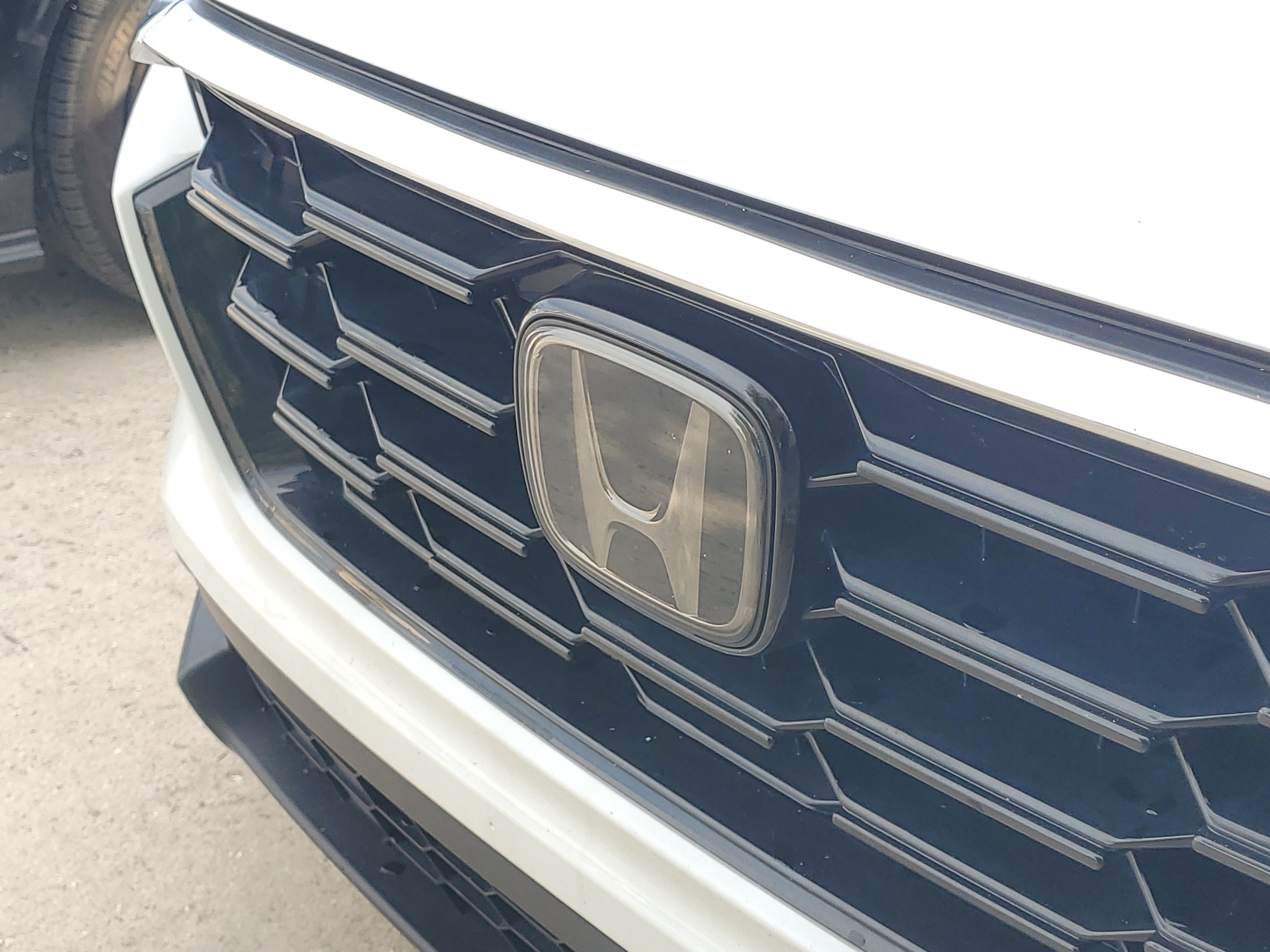 Used 2024 Honda CR-V EX image 11