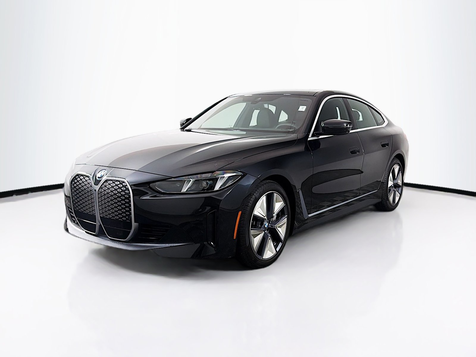 Certified 2025 BMW i4 xDrive40i w/ Parking Assistance Package AWD/4WD image 3