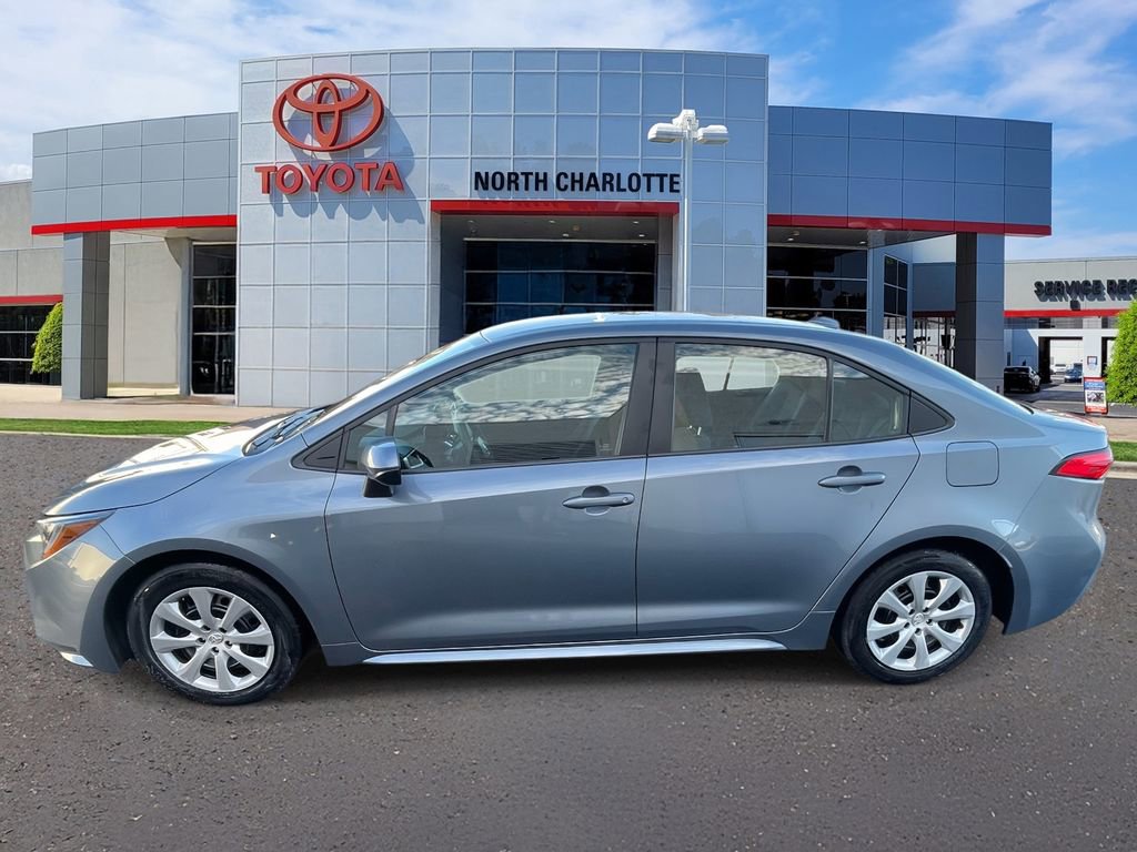 Used 2023 Toyota Corolla LE image 6