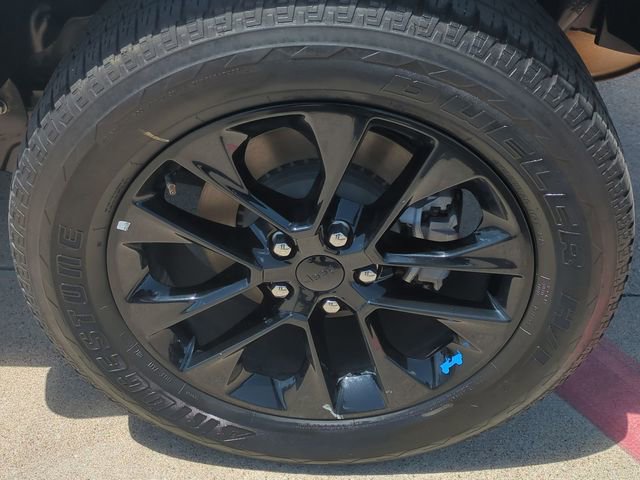 Used 2023 Jeep Wrangler Unlimited Sahara image 31