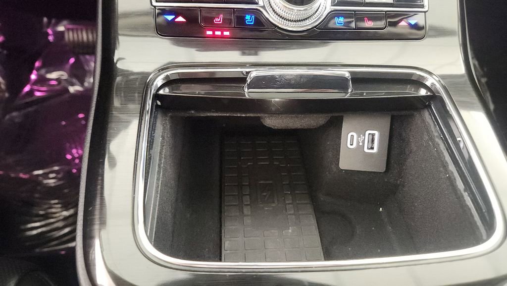 Used 2022 Lincoln Nautilus Reserve image 20