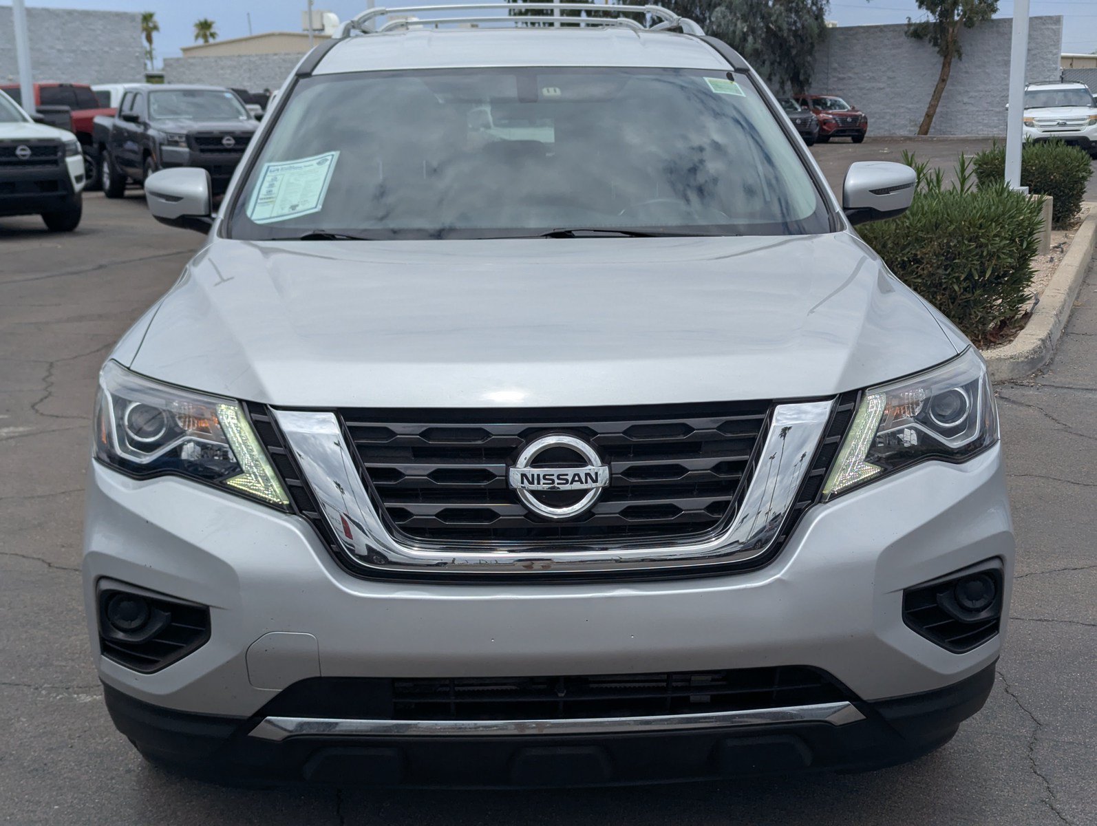 Used 2020 Nissan Pathfinder S FWD image 6