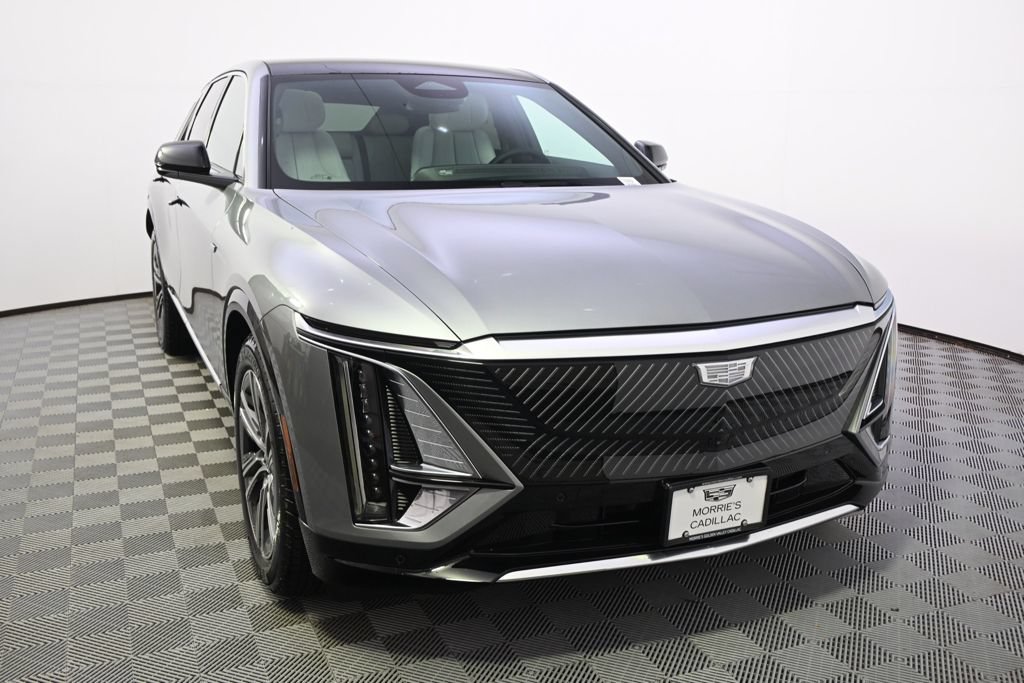 New 2026 Cadillac Lyriq Luxury AWD/4WD image 9