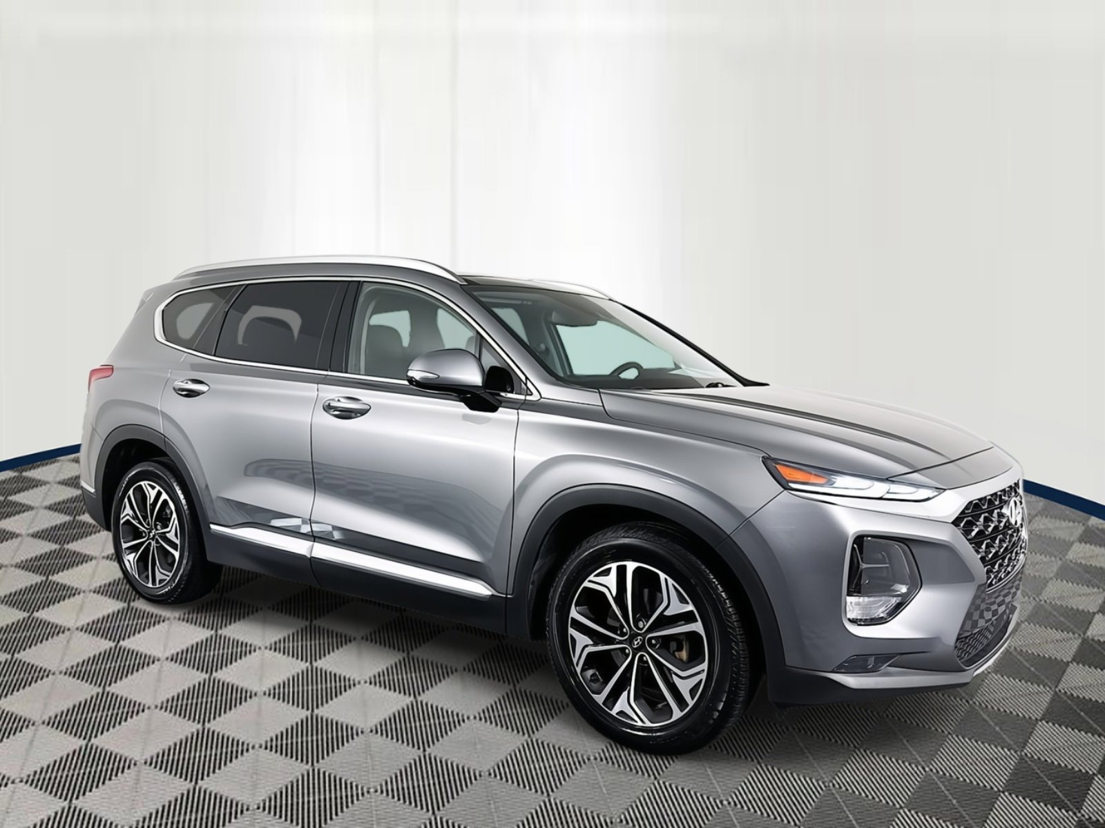 Used 2019 Hyundai Santa Fe Limited image 1