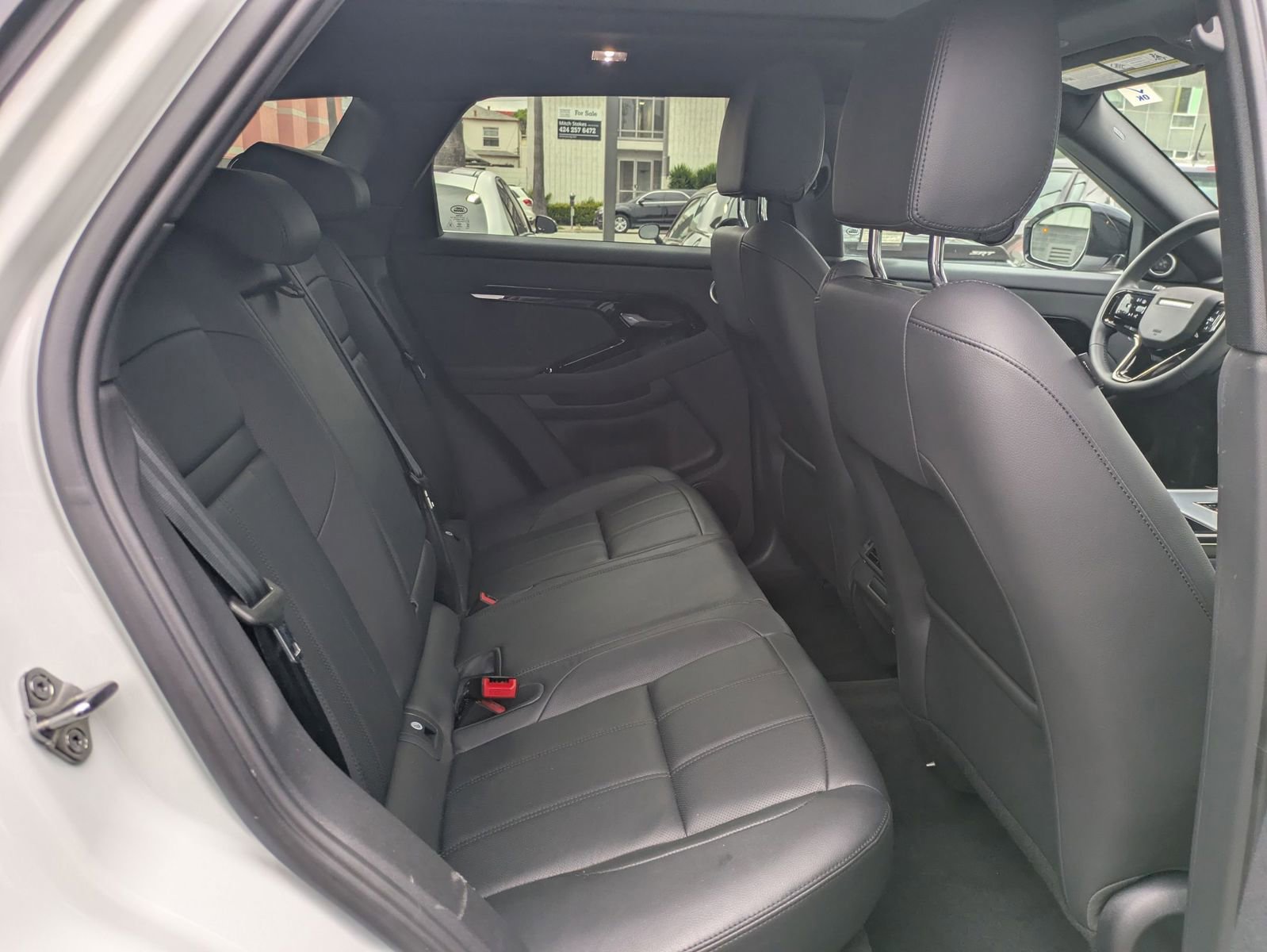 Used 2024 Land Rover Range Rover Evoque S image 29