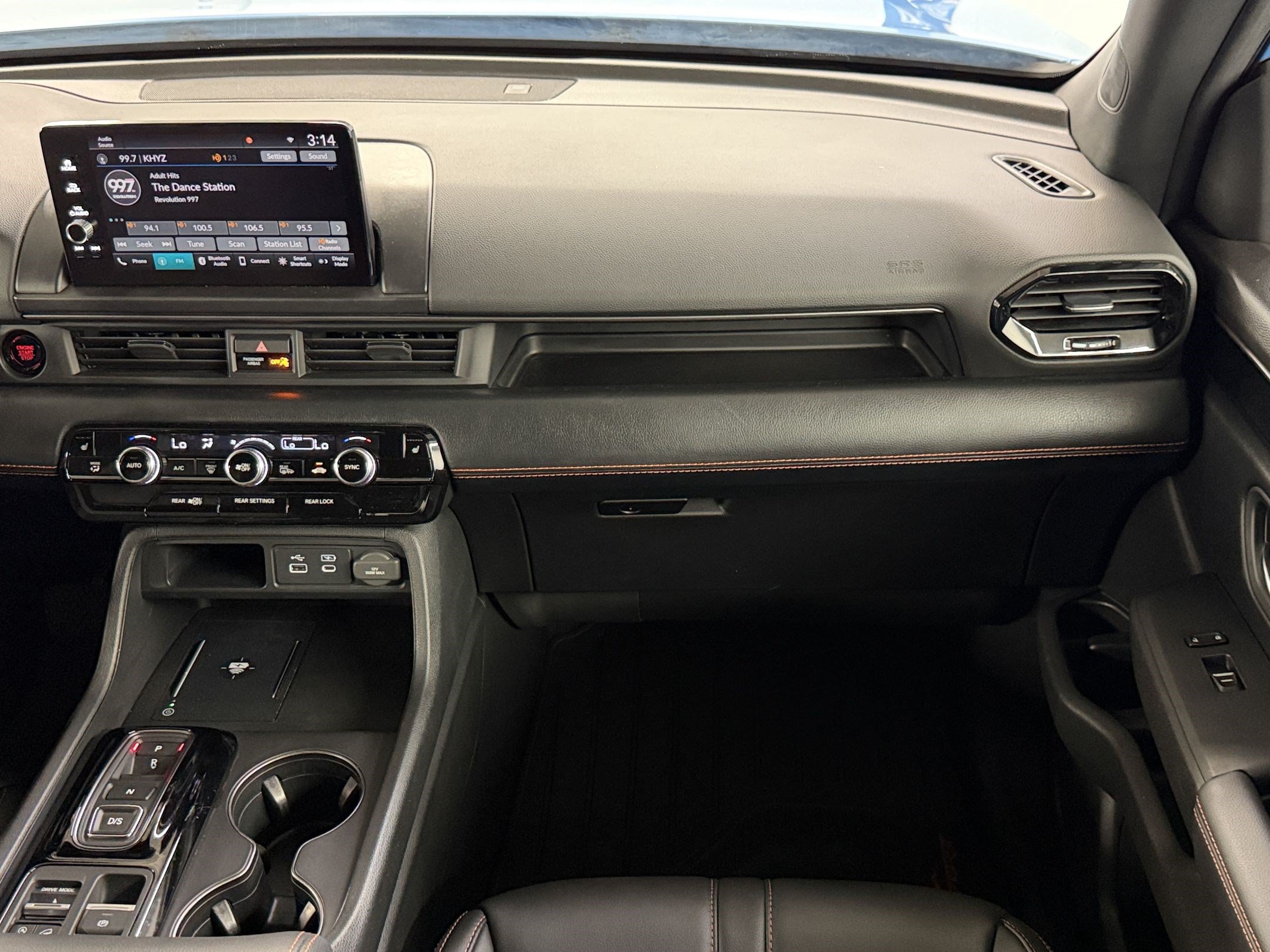 Certified 2024 Honda Pilot TrailSport image 29