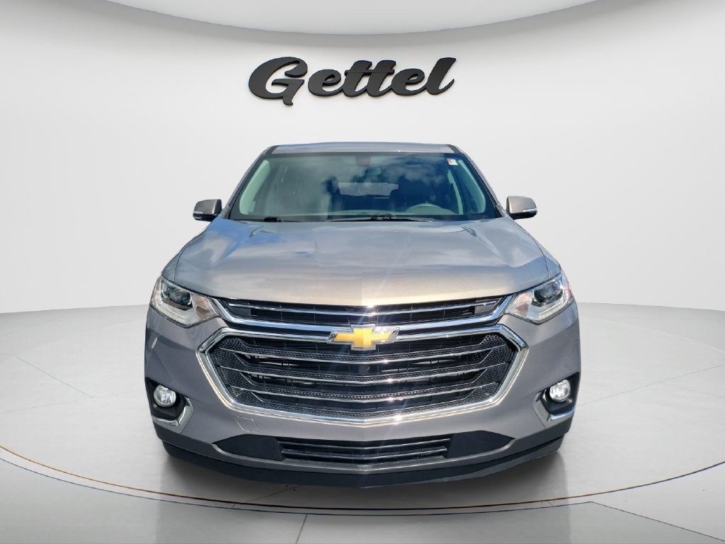 Used 2019 Chevrolet Traverse LT FWD image 2