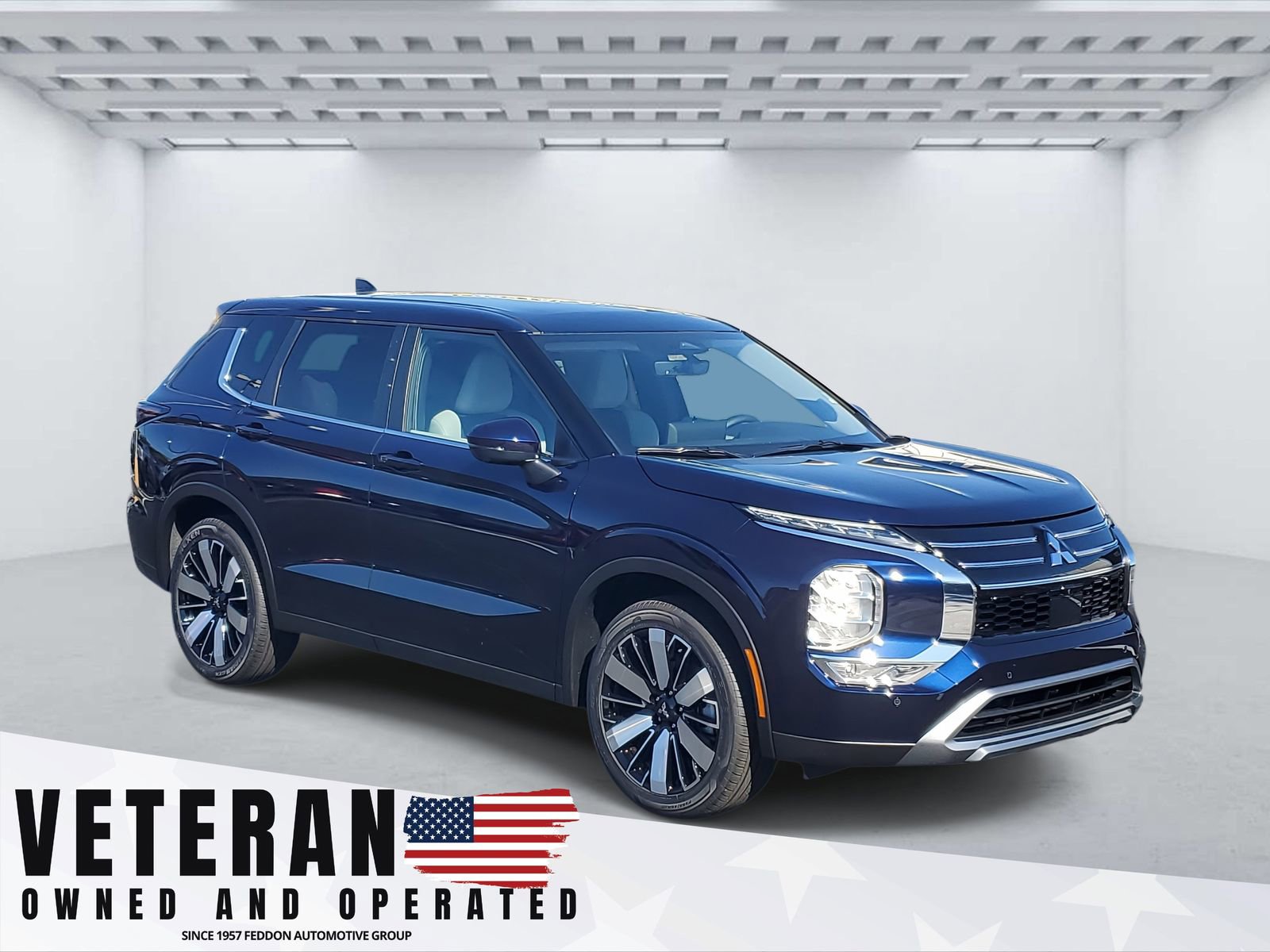 New 2025 Mitsubishi Outlander SE