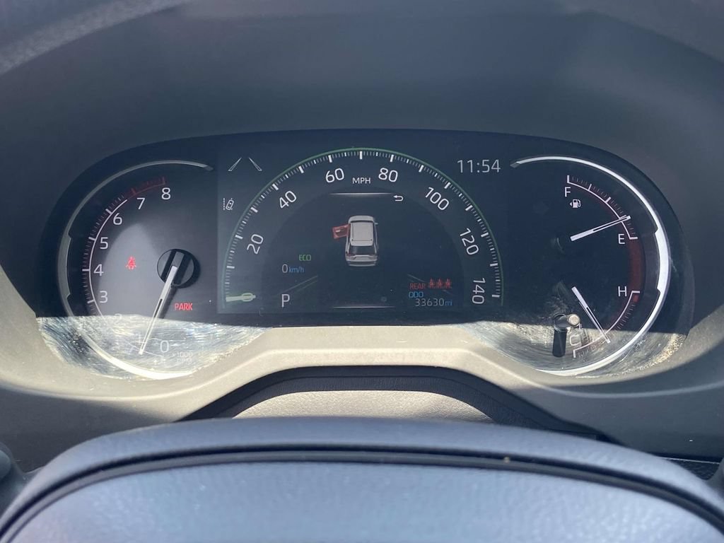 Used 2023 Toyota RAV4 LE FWD image 32