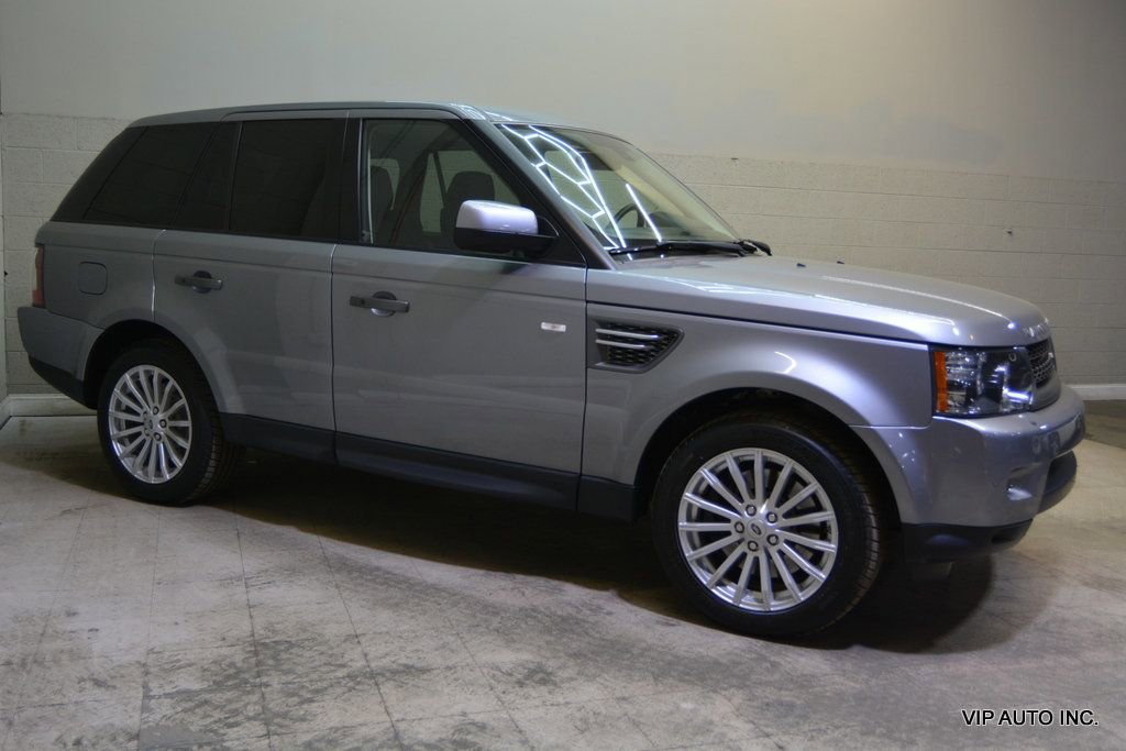 Used 2011 Land Rover Range Rover Sport HSE image 29