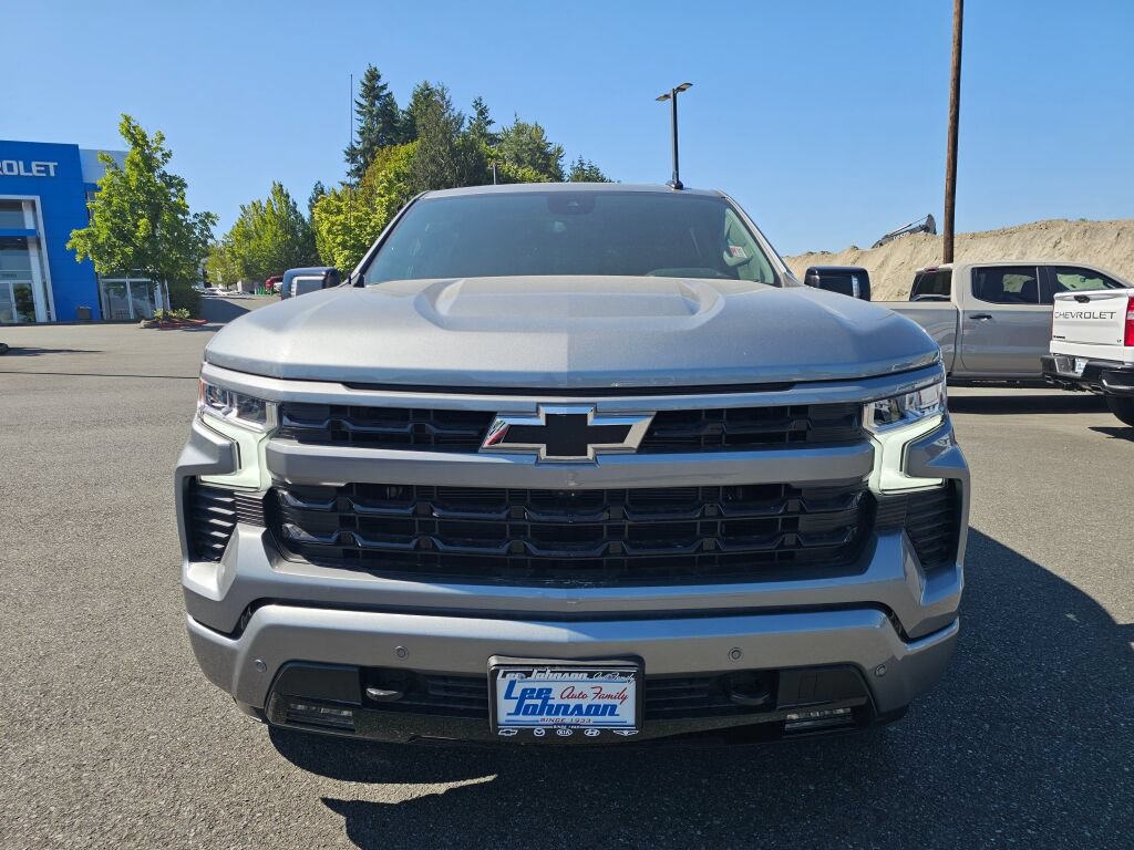 New 2026 Chevrolet Silverado 1500 RST w/ Safety Package AWD/4WD image 2
