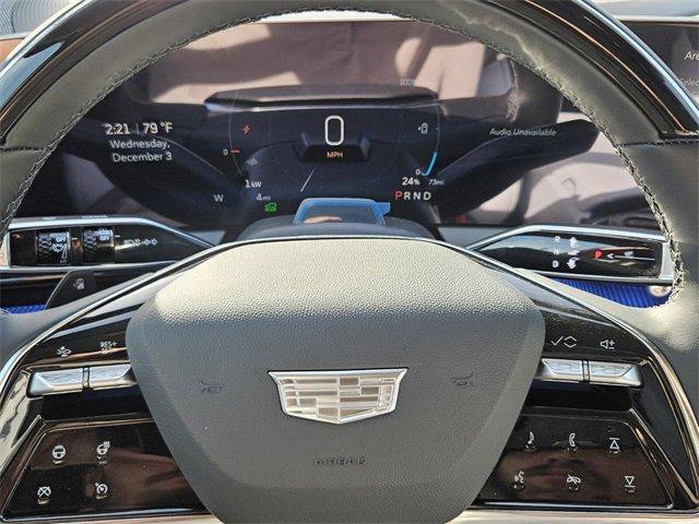 New 2026 Cadillac Optiq Luxury 1 image 14