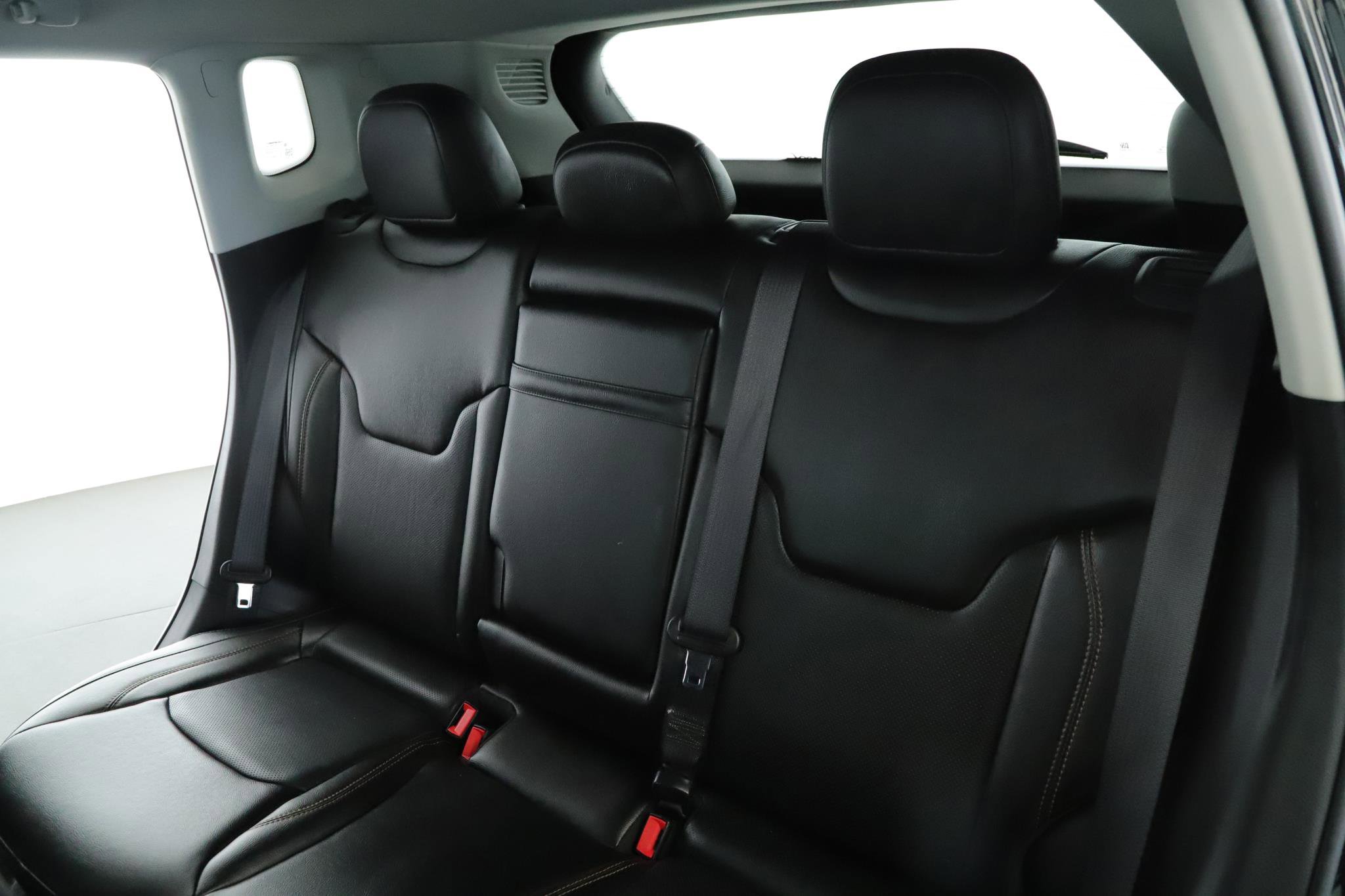 Used 2018 Jeep Compass Limited w/ Navigation Group image 5