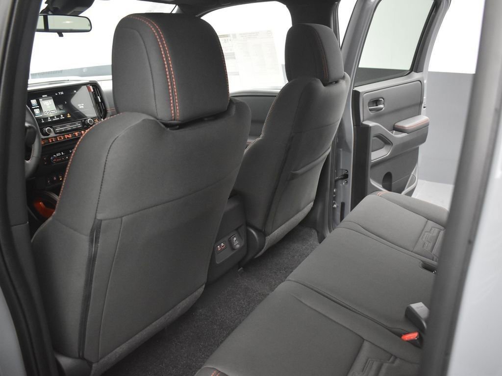 New 2026 Nissan Frontier PRO-4X w/ Pro-4x Convenience Package image 14