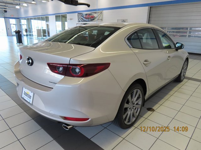 Used 2025 MAZDA MAZDA3 s image 14