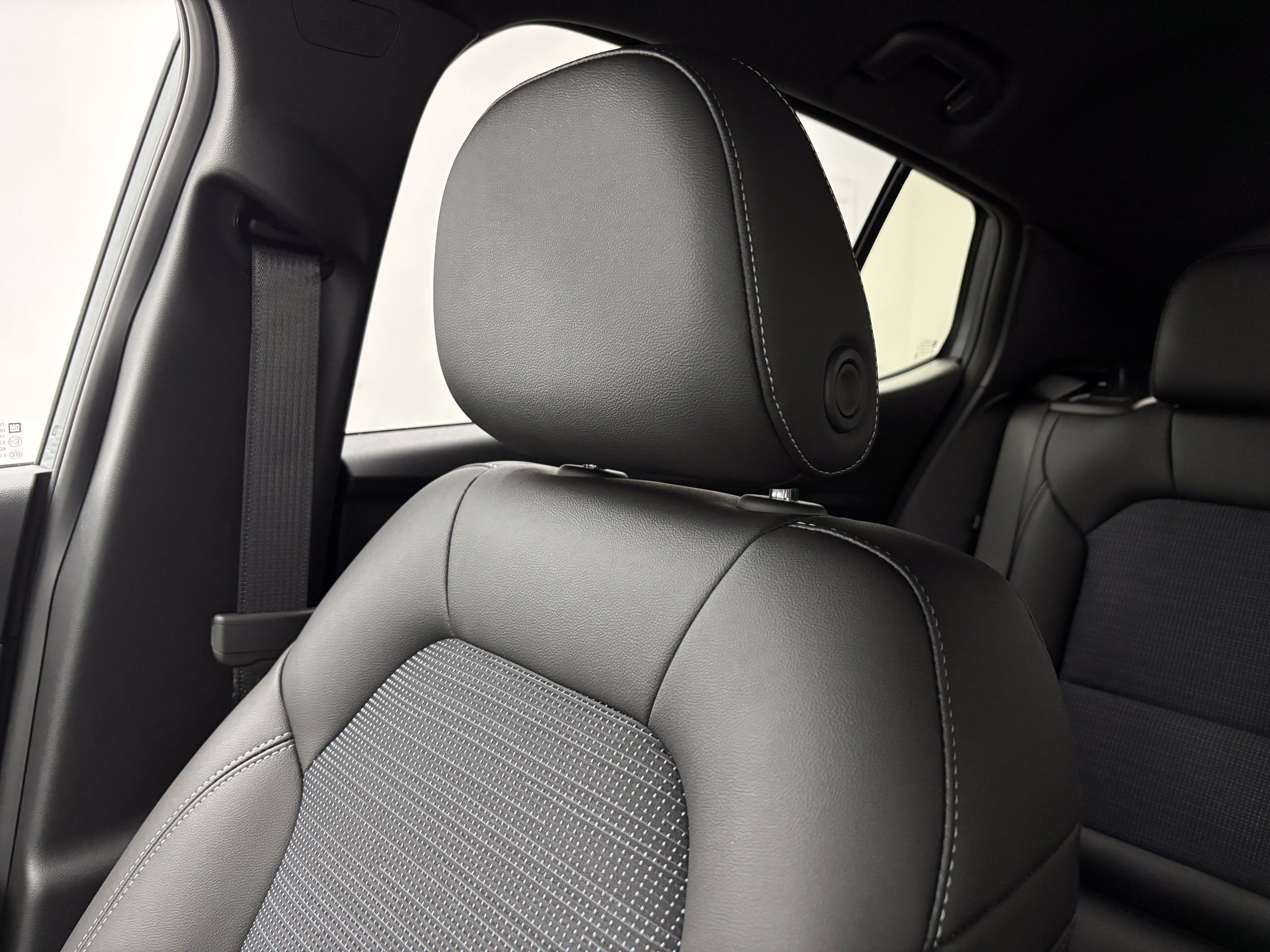 New 2026 Buick Envista Sport Touring w/ Convenience I Package FWD image 40