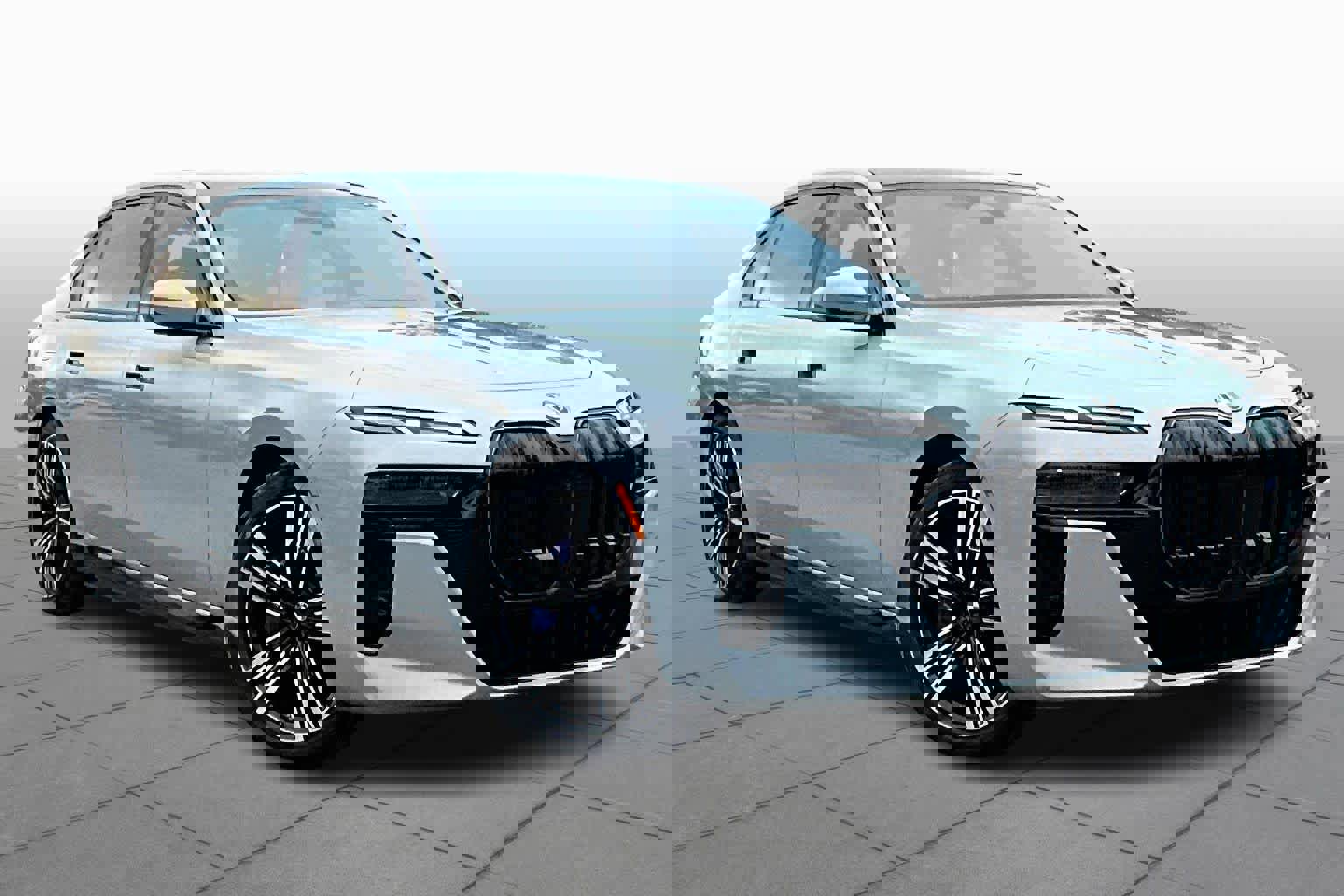 Used 2025 BMW i7 eDrive50 w/ M Sport Package image 2