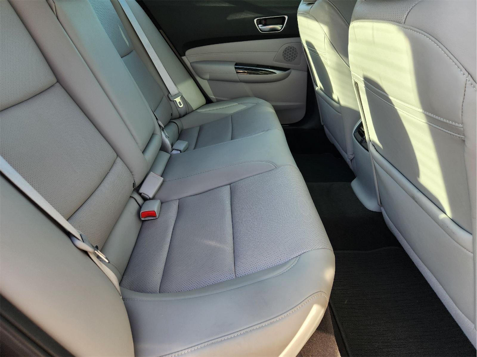 Used 2020 Acura TLX w/ Technology Package FWD image 32