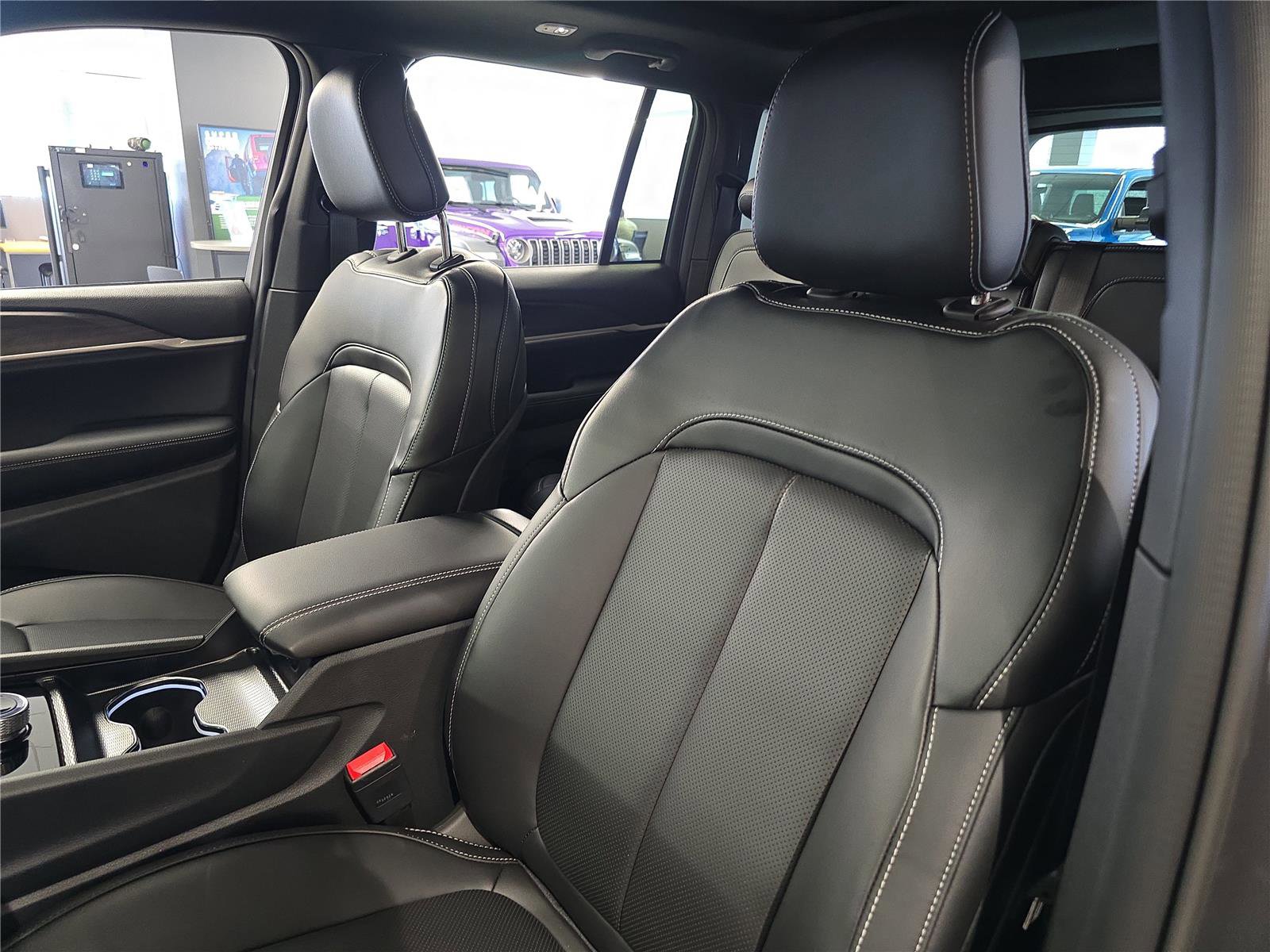 New 2026 Jeep Grand Cherokee Limited image 20