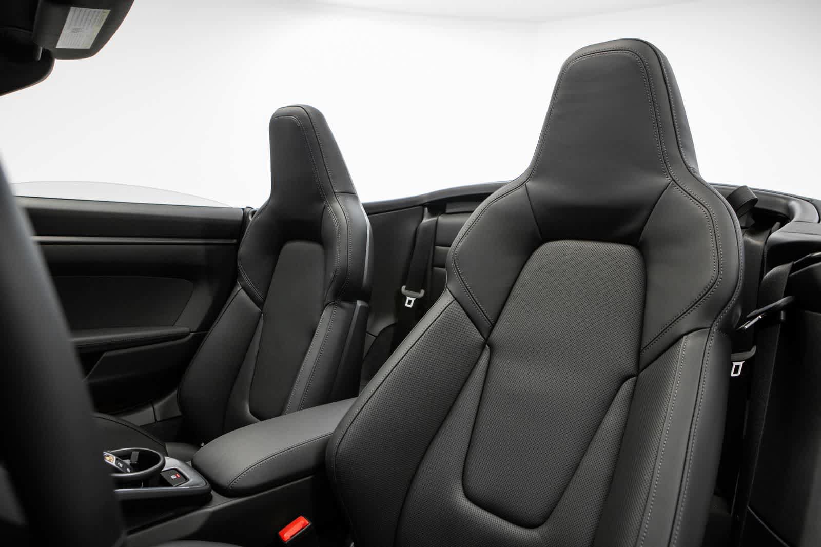 New 2026 Porsche 911 Carrera T RWD image 5