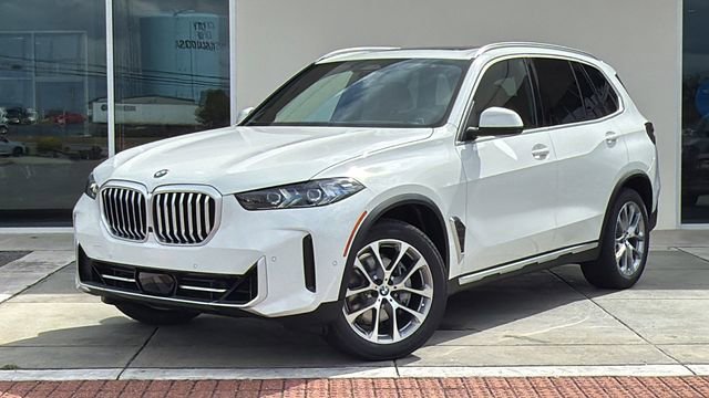 New 2026 BMW X5 sDrive40i w/ Premium Package
