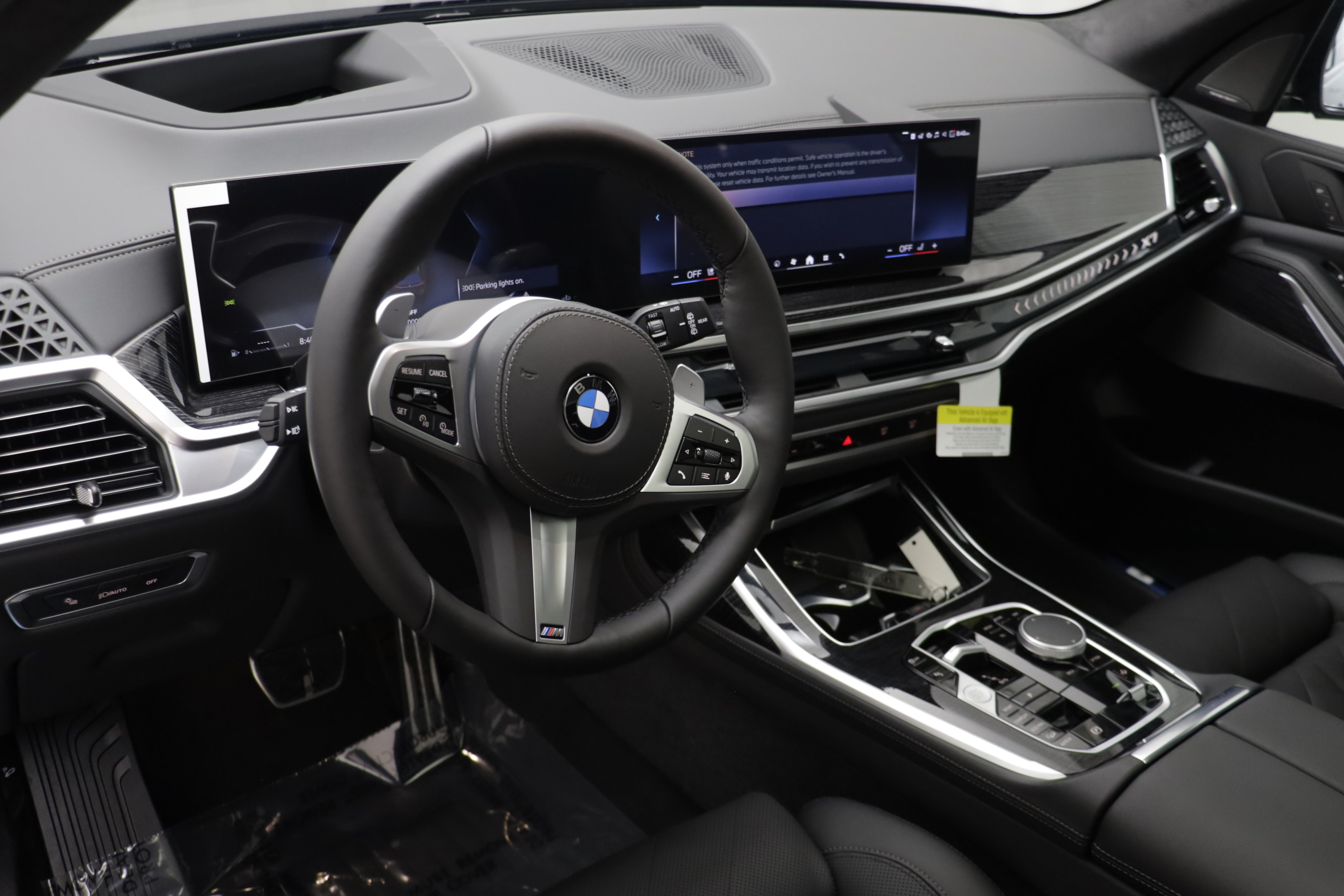 New 2027 BMW X7 xDrive40i w/ M Sport Package AWD/4WD image 7