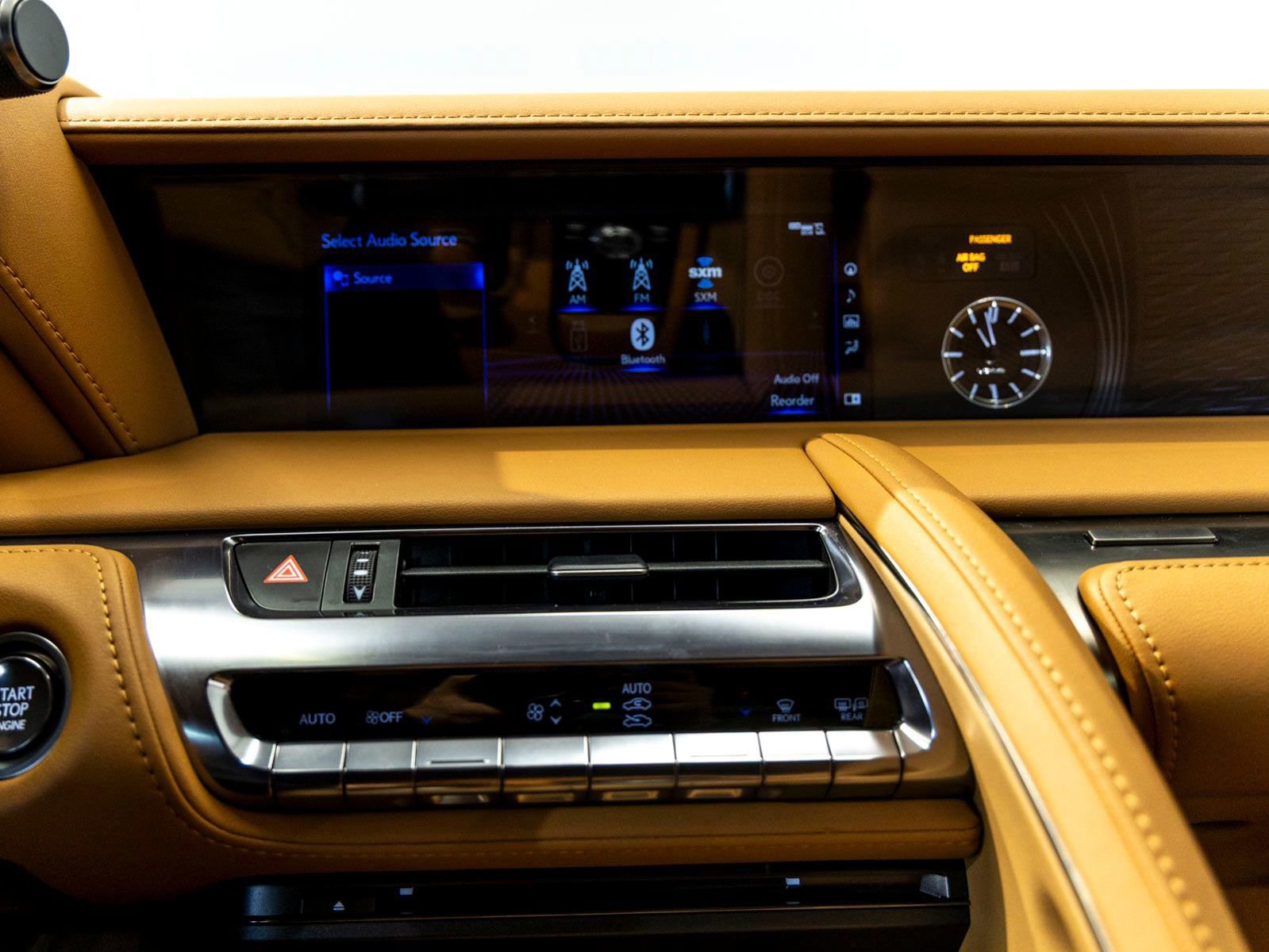 Used 2021 Lexus LC 500 Convertible image 19