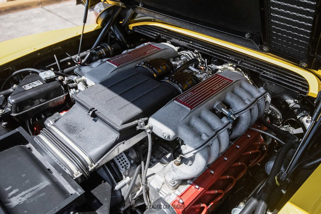 Used 1988 Ferrari Testarossa RWD image 18