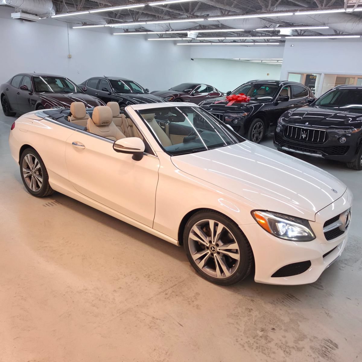 Used 2018 Mercedes-Benz C 300 Cabriolet image 19