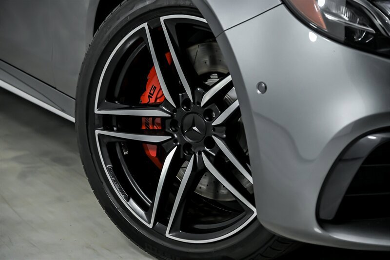 Used 2019 Mercedes-Benz E 63 AMG S image 3