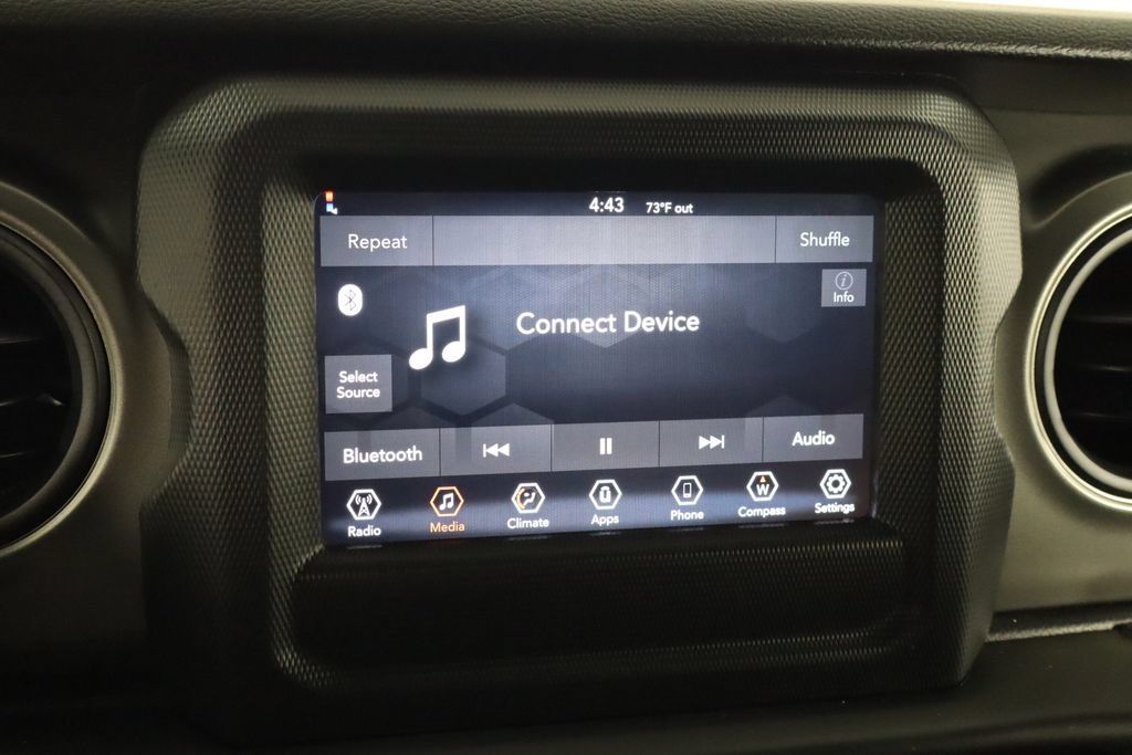 Used 2022 Jeep Gladiator Sport AWD/4WD image 29
