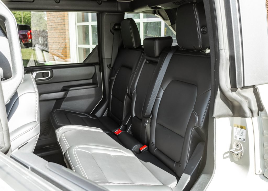 Used 2026 Ford Bronco Outer Banks AWD/4WD image 24