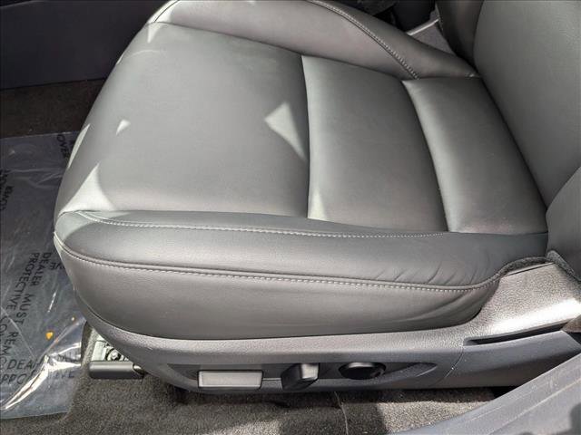 Certified 2025 MAZDA CX-30 AWD 2.5 S w/ Preferred Package image 11