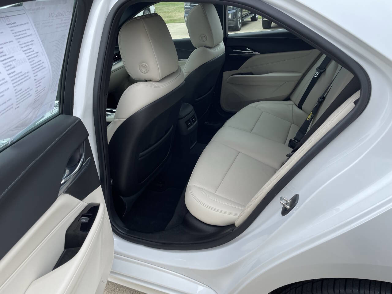 Used 2021 Cadillac CT4 Premium Luxury image 6