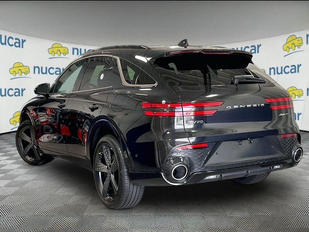 Used 2023 Genesis GV70 3.5T Sport w/ Sport Prestige Package AWD/4WD image 4