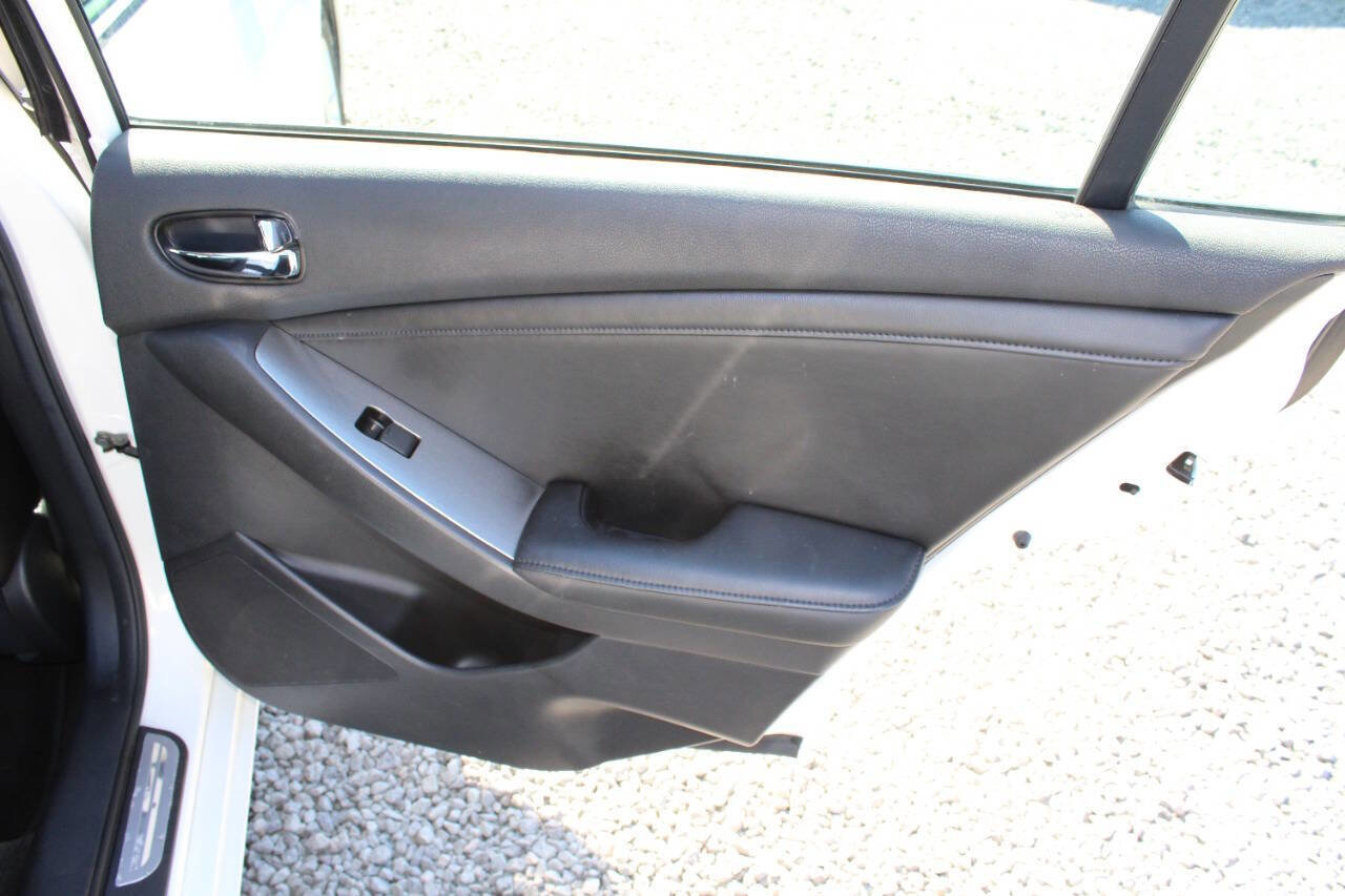 Used 2010 Nissan Altima 2.5 SL w/ SL Pkg image 24