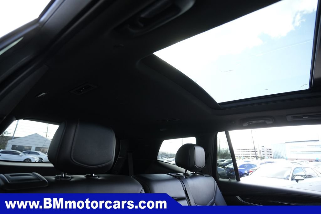 Used 2022 Cadillac XT6 Premium Luxury image 32