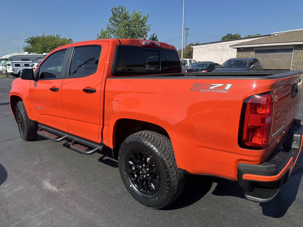 Used 2021 Chevrolet Colorado Z71 AWD/4WD image 13