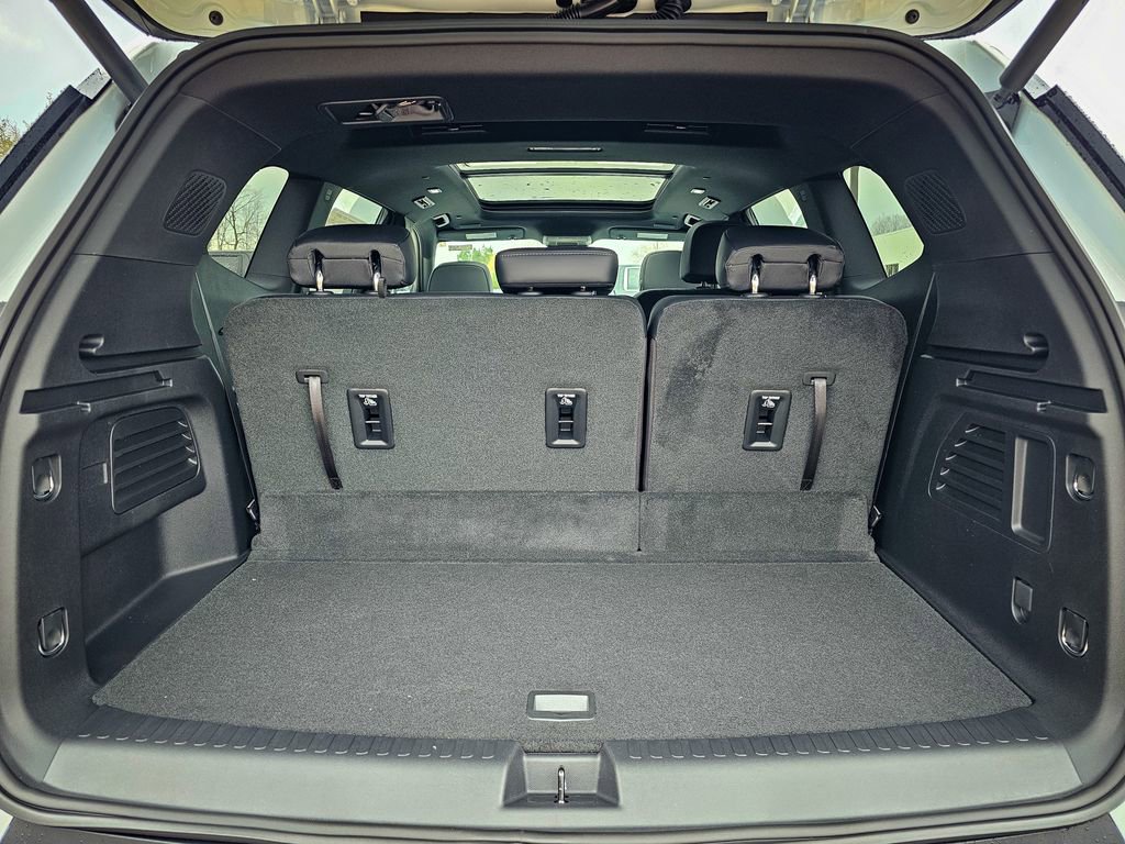 New 2026 GMC Acadia Elevation w/ Black Edition image 34