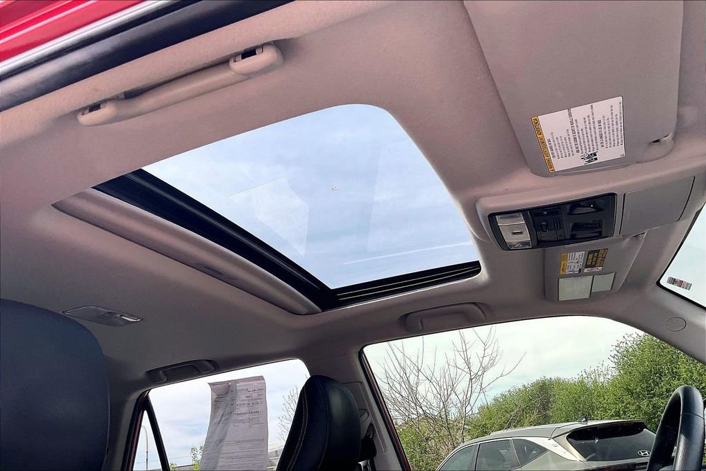 Used 2021 Toyota 4Runner Limited image 21