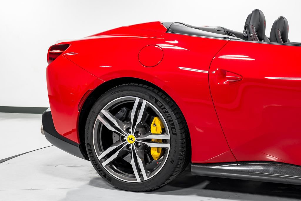 Used 2020 Ferrari Portofino RWD image 53