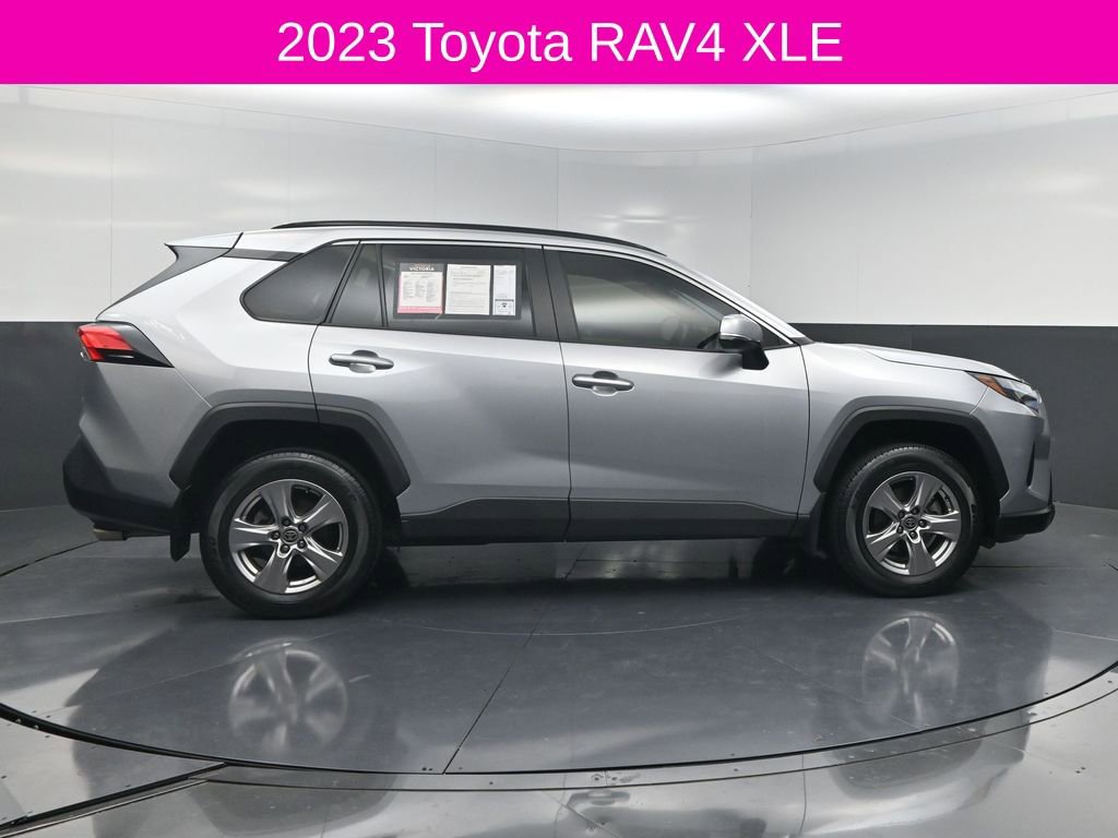 Used 2023 Toyota RAV4 XLE image 4