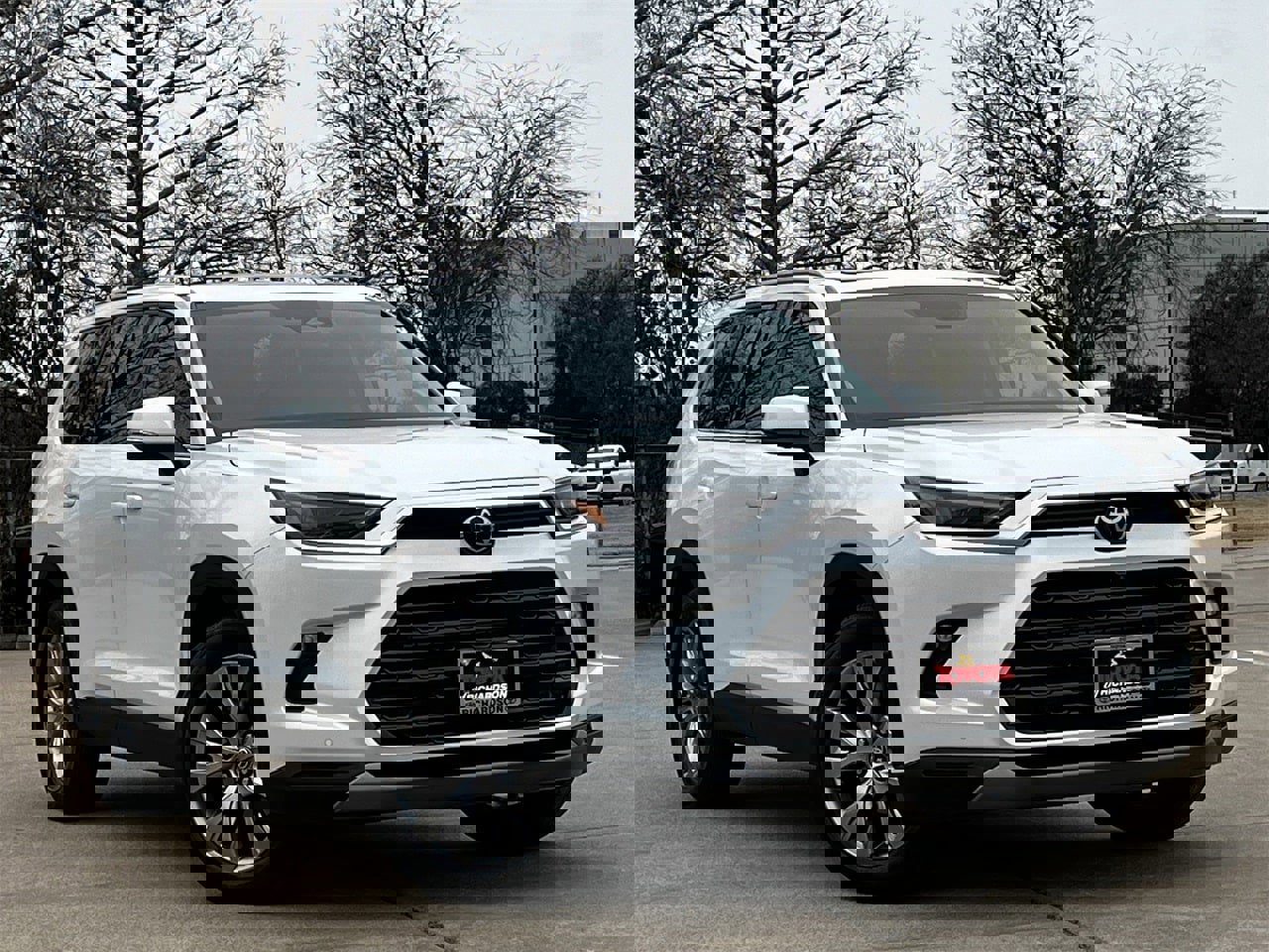 Used 2024 Toyota Grand Highlander AWD Hybrid image 2