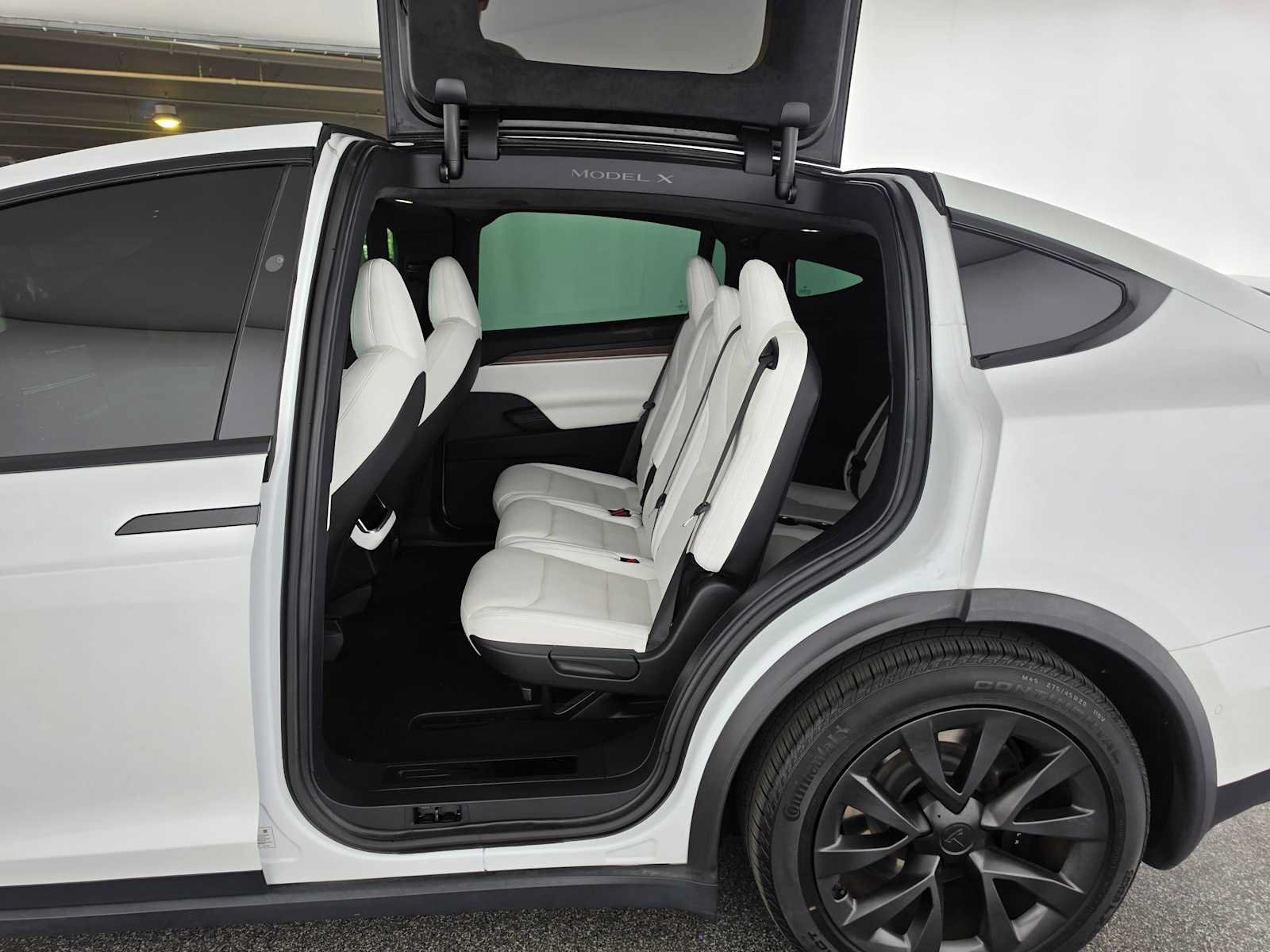 Used 2022 Tesla Model X AWD/4WD image 18