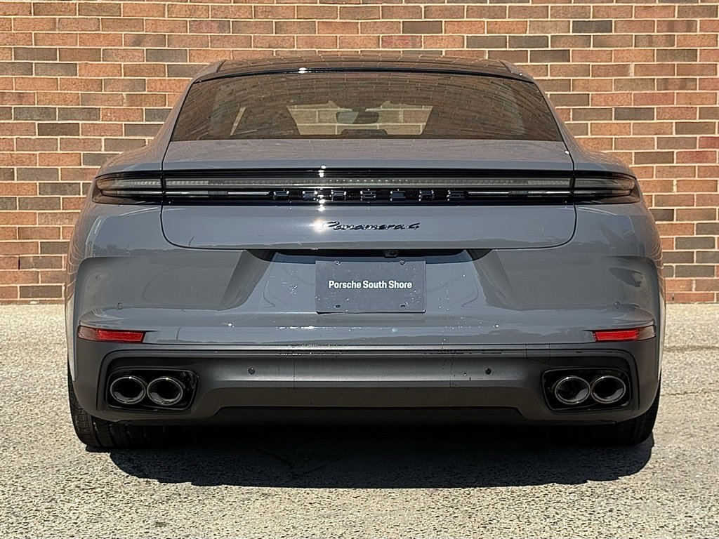 New 2025 Porsche Panamera 4 image 6